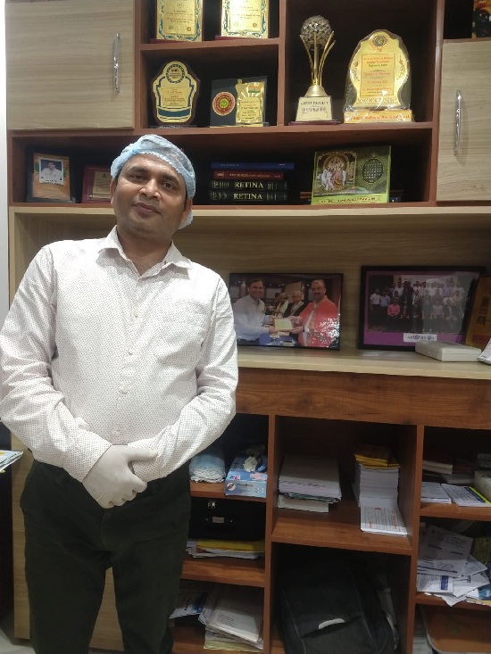 कंप्यूटर, मोबाइल का कम प्रयोग करें, आँखों का ख्याल रखें: डॉ सत्य प्रकाश तिवारी