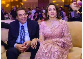 हेमा मालिनी बर्थडे पर धर्मेन्द्र की मौजूदगी से हुईं बेहद खुश, कहा- ये मेरे जीवन का एक प्लैटिनम दिन था