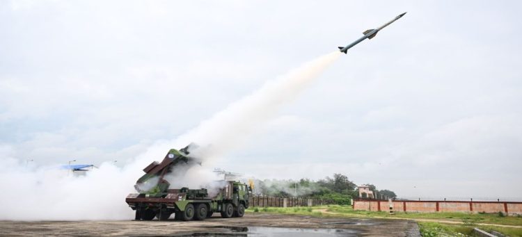 भारत का स्वदेशी एयर डिफेंस वेपन सिस्टम IADWS का पहला सफल परीक्षण , S-500, F-35, और Su-57 के लिए बड़ी चुनौती